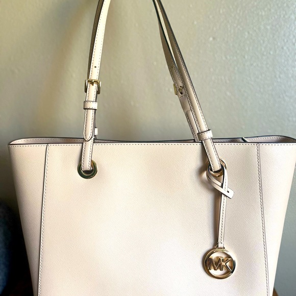 Michael Kors Tote - Picture 6 of 6